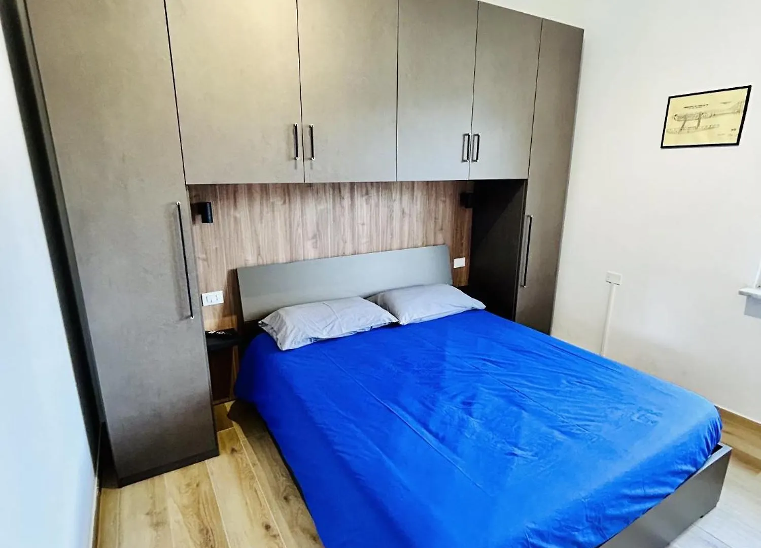 Camera Matrimoniale Con Bagno Privato Esterno In Casa Malpensa 89 Samarate