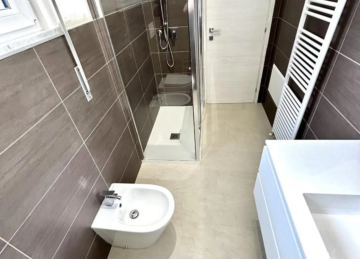 Guest house Camera Matrimoniale Con Bagno Privato Esterno In Casa Malpensa 89 Samarate Italy